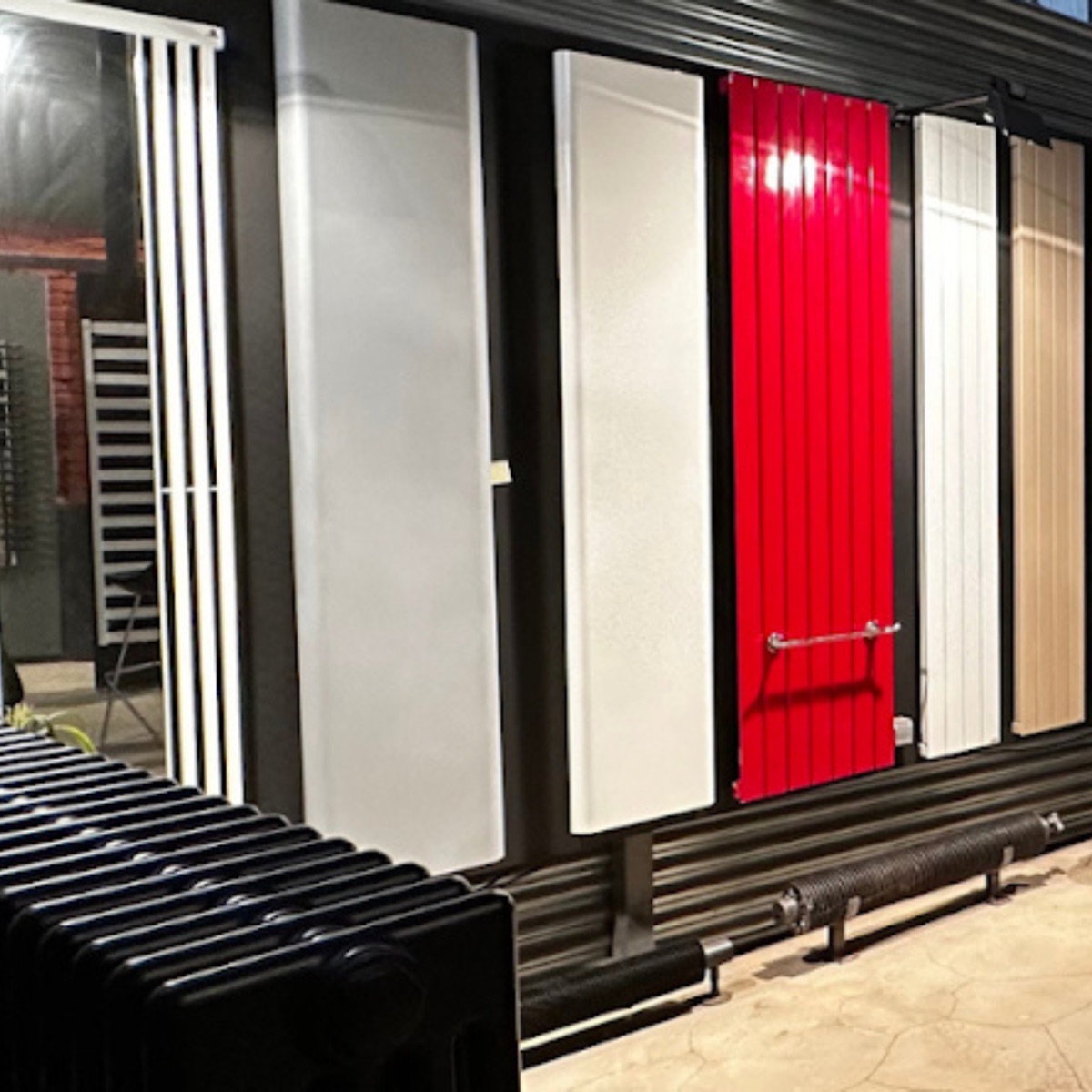 Salle d'exposition Chauffage Décor - La Courneuve